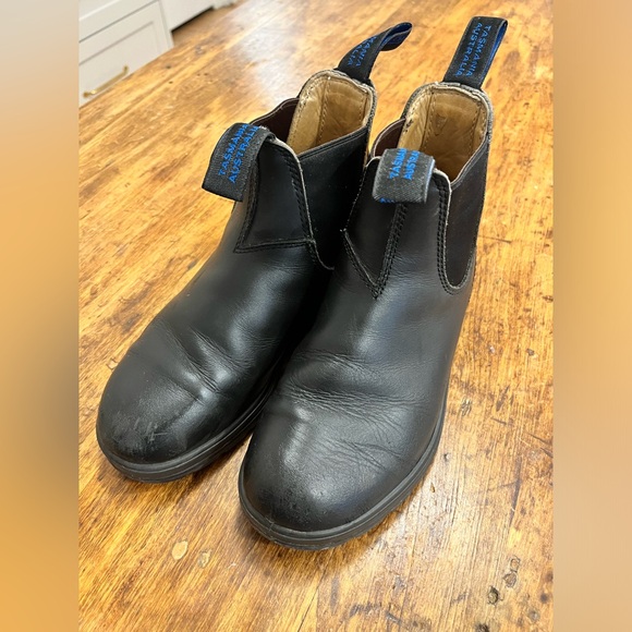 Blundstonr winter (waterproof) boots - Picture 1 of 4